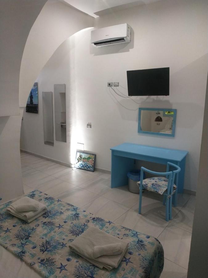 Suite Sul Mare Giardini-Naxos Extérieur photo