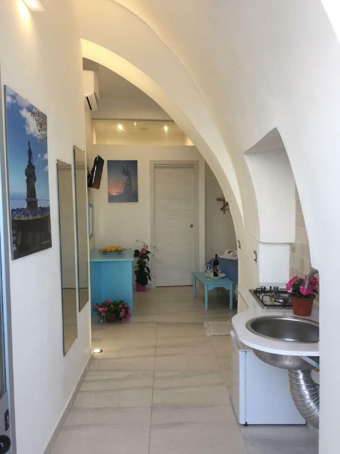 Suite Sul Mare Giardini-Naxos Extérieur photo